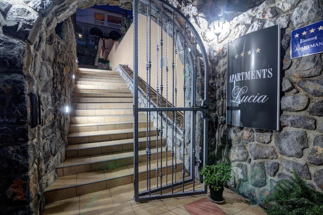 Apartments Lucia Senj 1 Kültér fotó