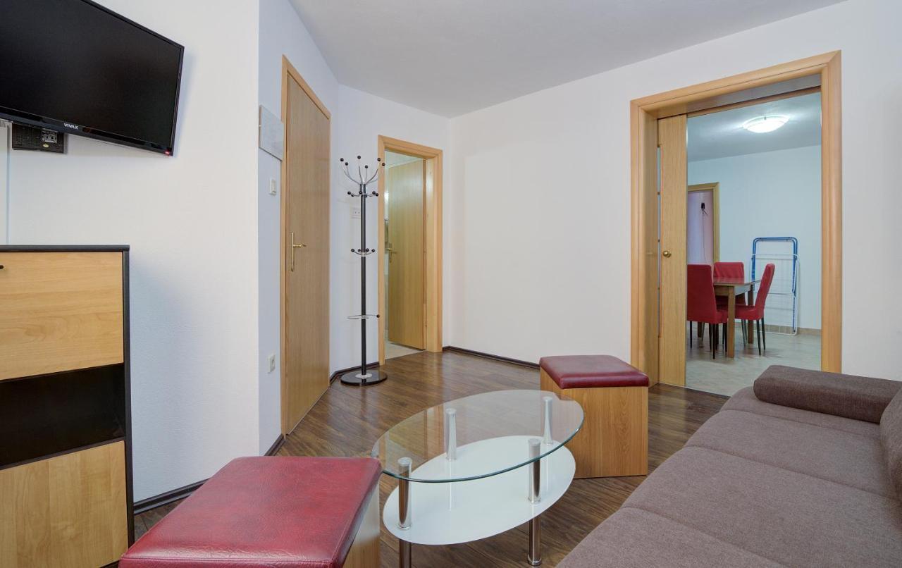 Apartments Lucia Senj 1 Kültér fotó